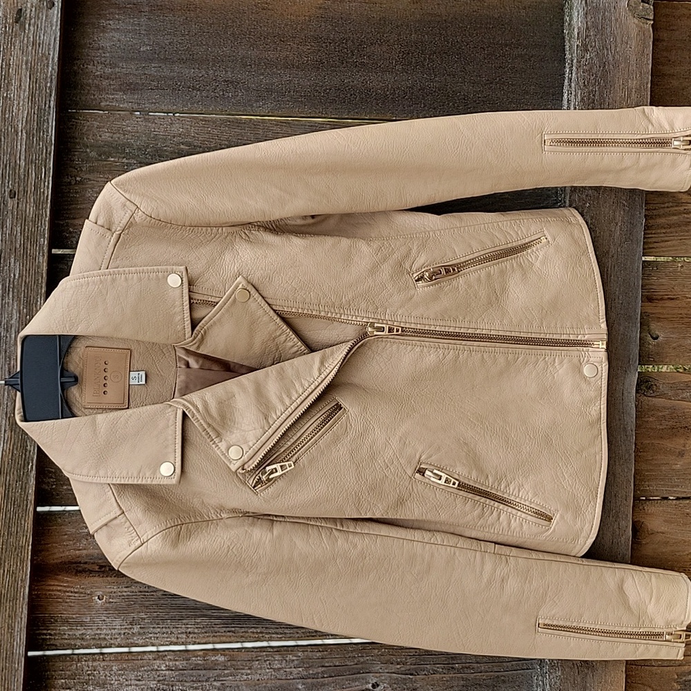 BLANK NYC VEGAN LEATHER MOTO JACKET SIZE SMALL